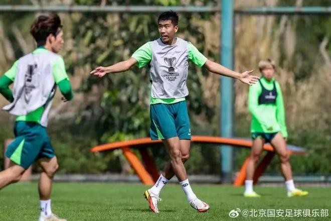 米乐m6官网入口- 北京国安集结日刷新队史纪录勒沃库森今夜单刀错失，网友：冲刺阶段新疆广汇调整名单以备社区盾